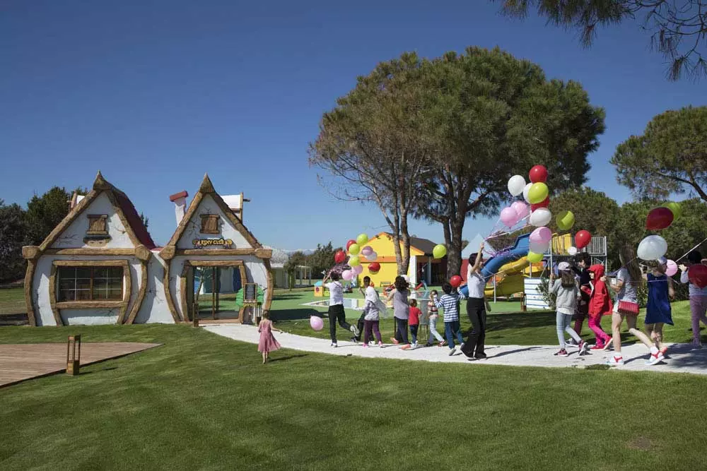 هتل ریکسوس پریمیوم بلک آنتالیا